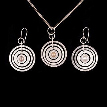 Tapio Wirkkala, A PENDANT AND EARRINGS.