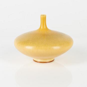 Berndt Friberg, a stoneware vase, Gustavsberg studio, Sweden 1968.