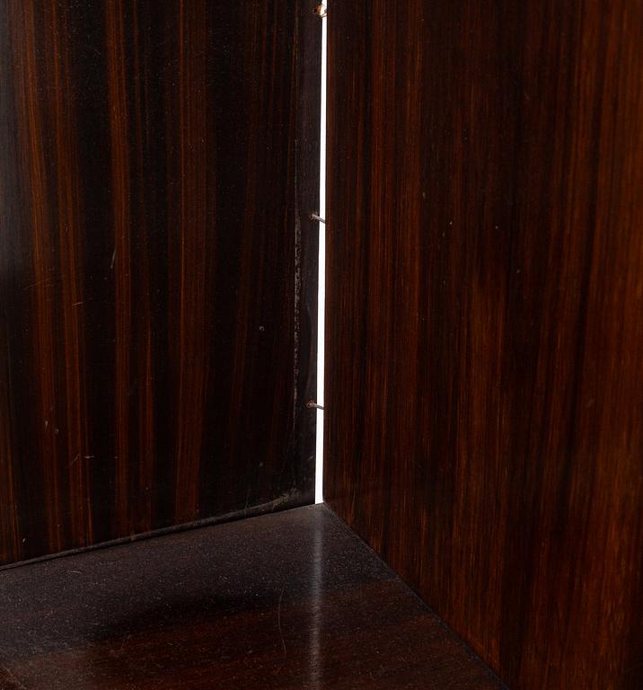 A sideboard, James Shoolbred & Co, London, England, circa 1900.