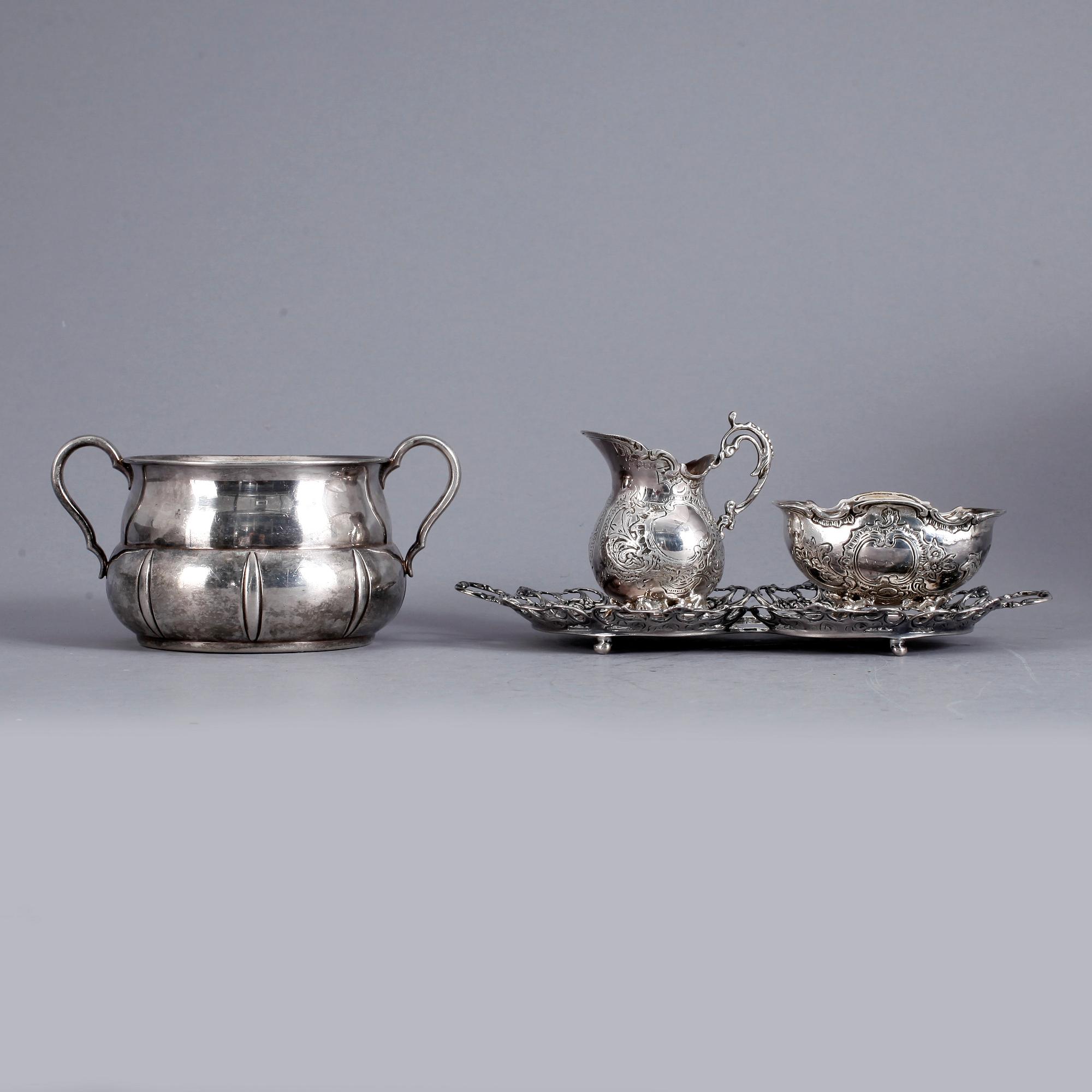 SKÅL SAMT SET FÖR SOCKER OCH GRÄDDE, silver, GAB, 1935 resp GEWE, 1957-1976. Tot ca 540 gram.