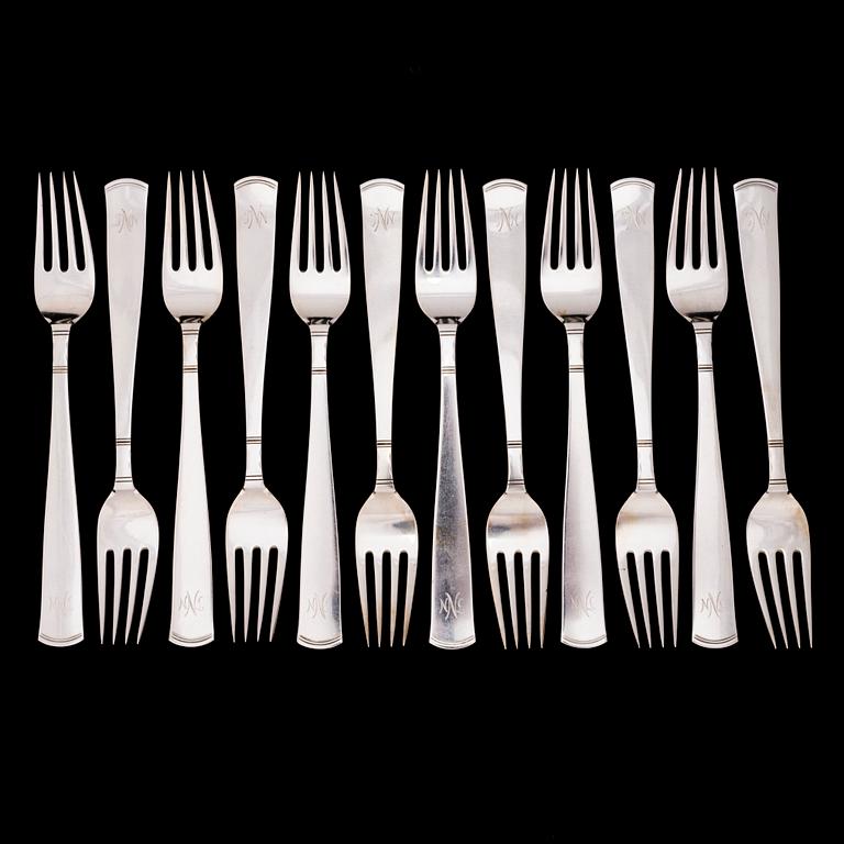 JACOB ÄNGMAN, a 102-piece silver cutlery set 'Rosenholm' for GAB Stockholm 1937.