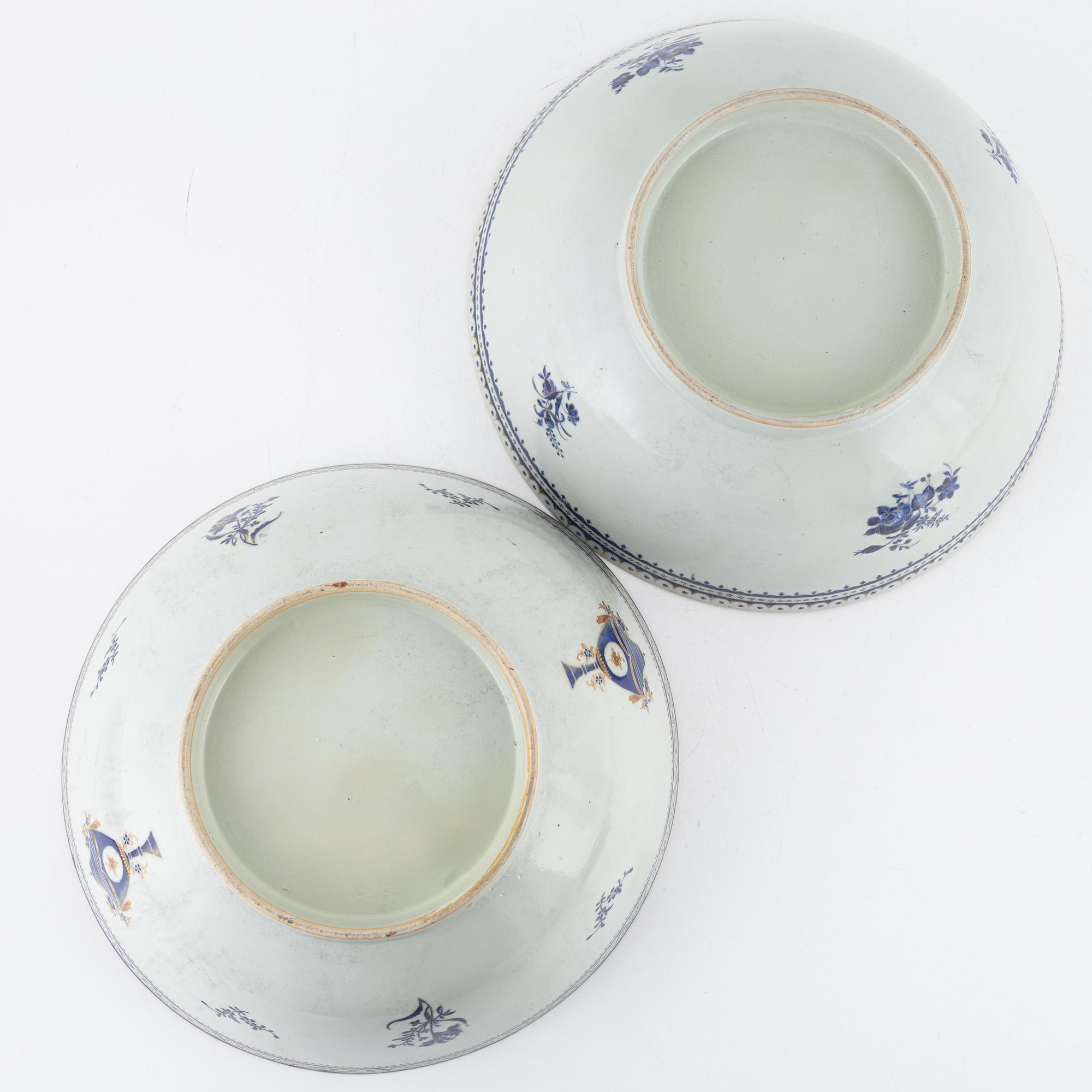 Bålskålar, 2 st, porslin, Kina, Jiaqing (1796-1820).