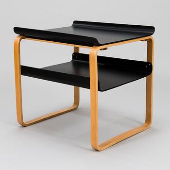 ALVAR AALTO, An early 1930s '75' table for O.Y. Huonekalu-ja Rakennustyötehdas A.B, Finland.