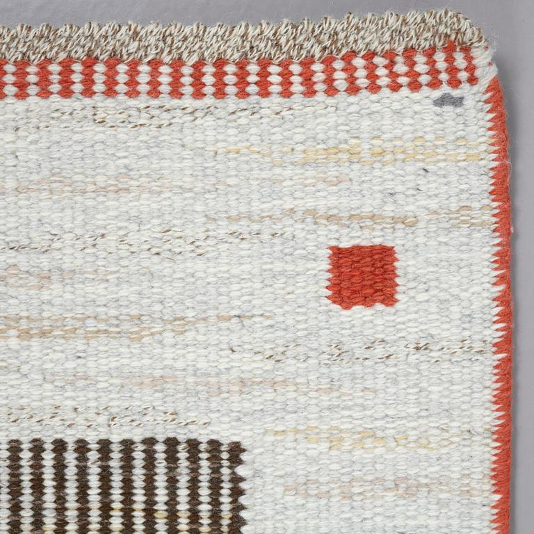 Märta Måås-Fjetterström, A CARPET, "Korgmattan", flat weave, ca 256,5 x 83 cm, signed AB MMF.