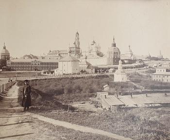 FOTOGRAFIER, 3st, Ryssland, signerade a tergo.