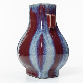 Vas, porslin, Kina, 1900-tal.