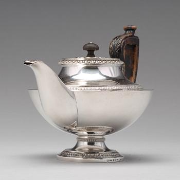 A Swedish early 19th century silver tea-pot, mark of Adolf Zethelius, Stockholm 1816.