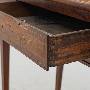 A desk, 19th century.