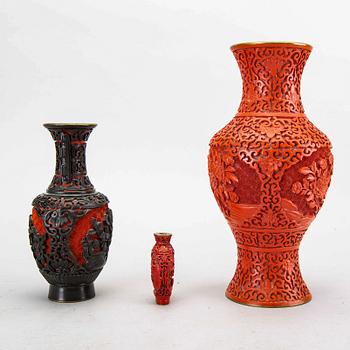 A set fo five Chinese lacquer vases and bowls first half of the 20th century.