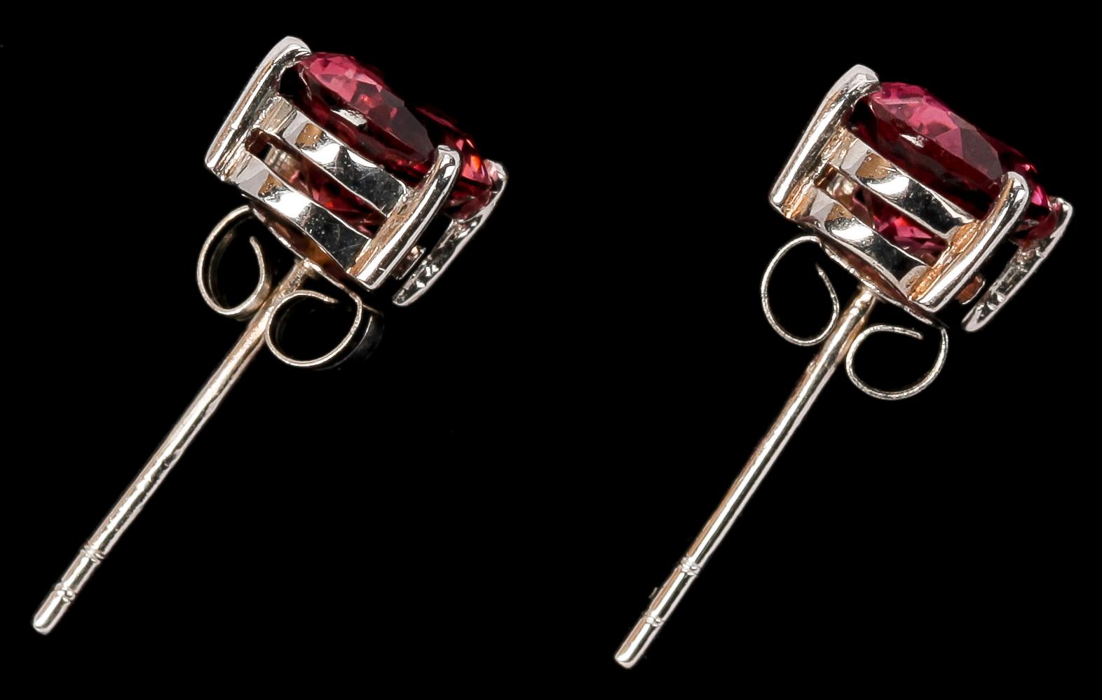 ÖRHÄNGEN, 18k vitguld med rosa turmalin.