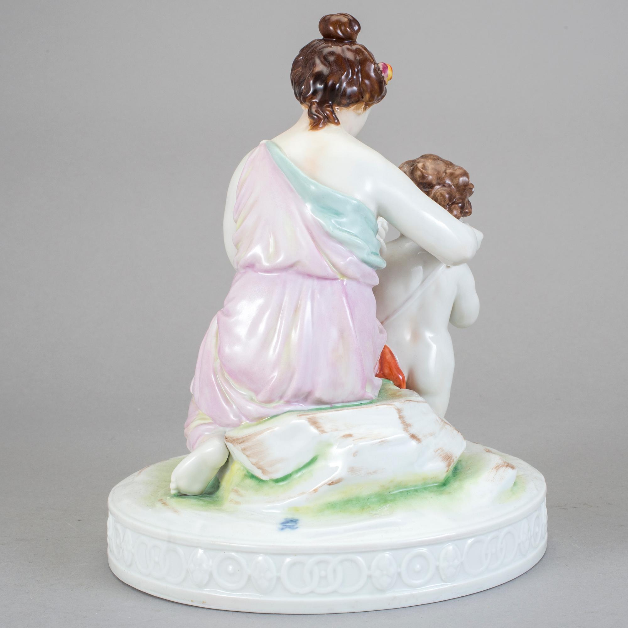 FIGURGRUPP, porslin, Volkstedt, Tyskland, 1900-talets första hälft.