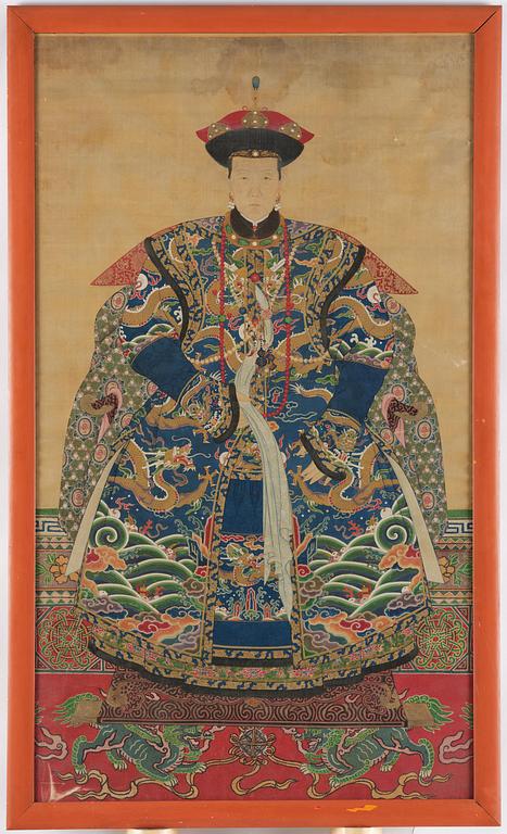 A painting of a high ranking noble woman, Qing dynasty, 19th century. Anonymous artist.
