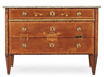 1472. A Gustavian commode by N P Stenström, master 1781.