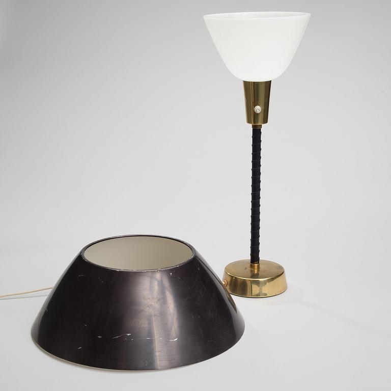 LISA JOHANSSON-PAPE, A TABLE LAMP. Senator. Manufactured by Orno, 1950s.