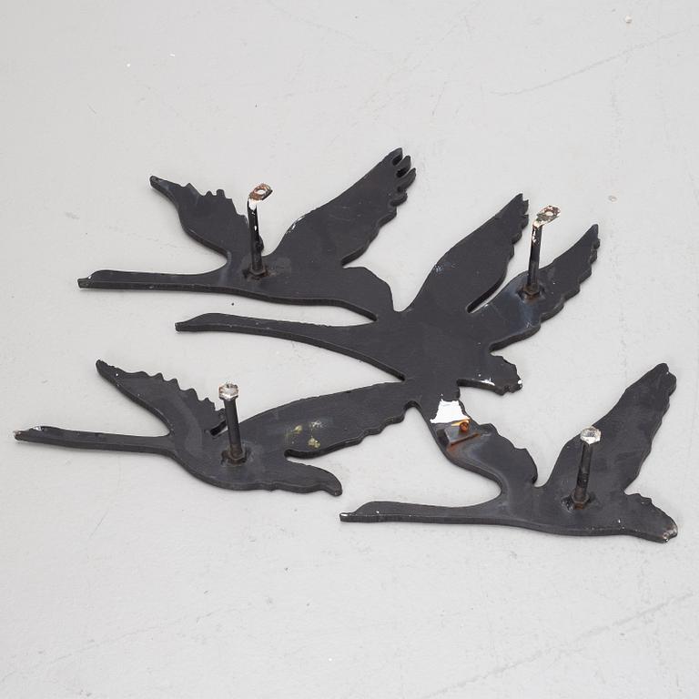 Väggdekorationer, 2 st, bland annat Ragnar Andersson.