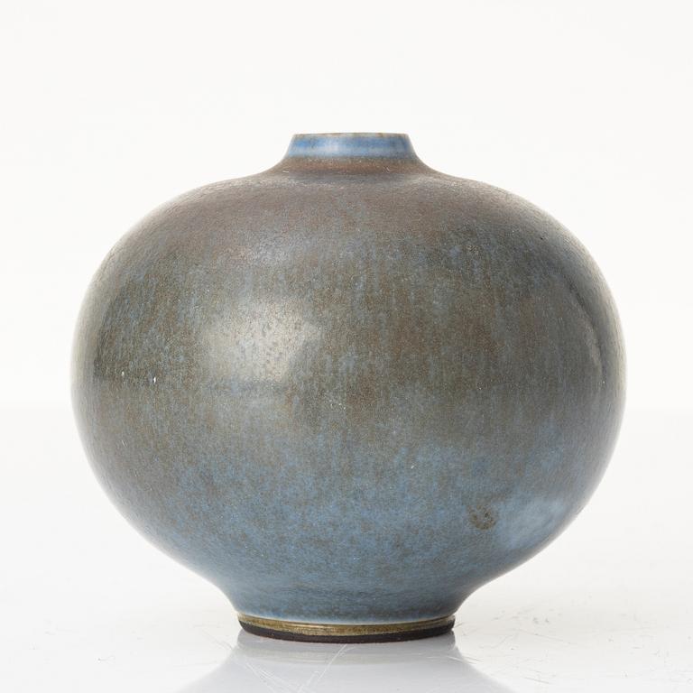 Berndt Friberg, a stoneware miniature vase, Gustavsbergs Studio, Sweden.