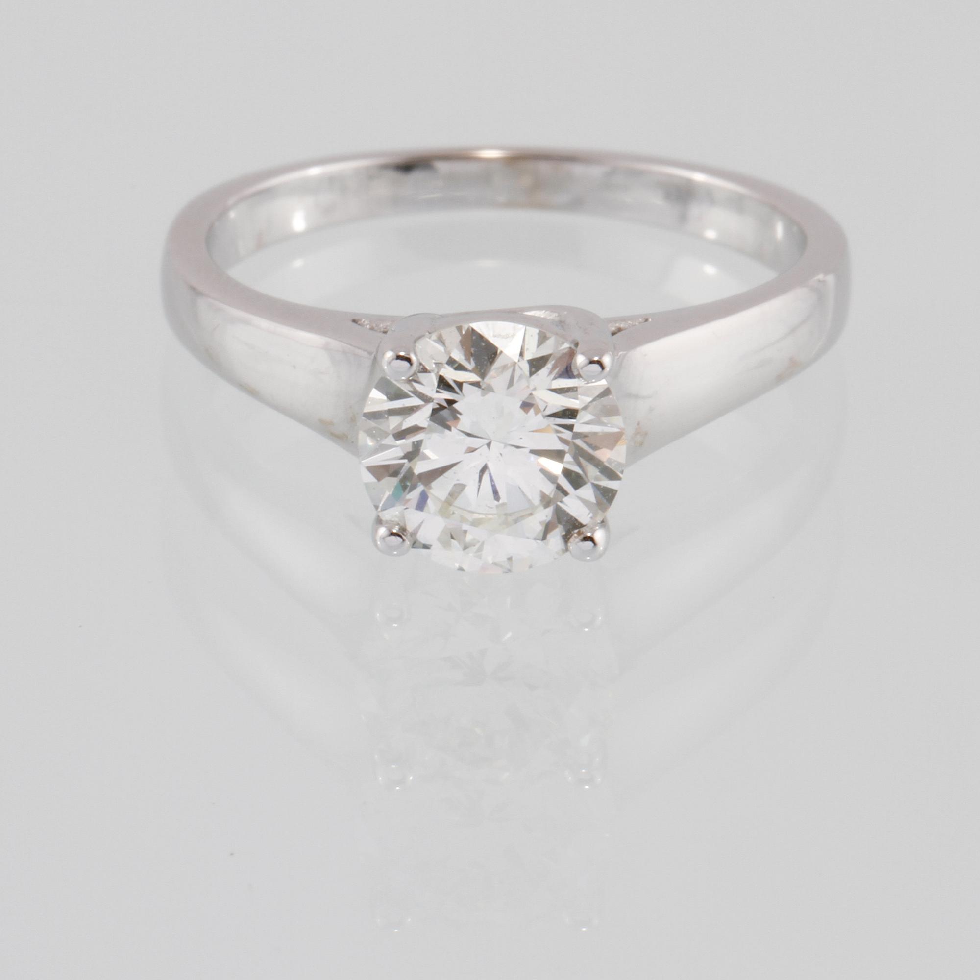 RING, 18K vitguld med briljantslipad diamant, 1.53 ct. Vikt 3,9 g.