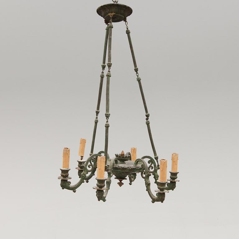TAKAMPEL, empirestil, 1800-tal. Höjd 75 cm.
