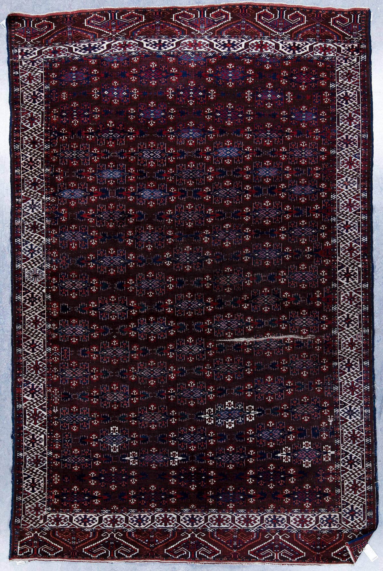 MATTA, semiantik Yomud. Ca 308,5 x 202,5.