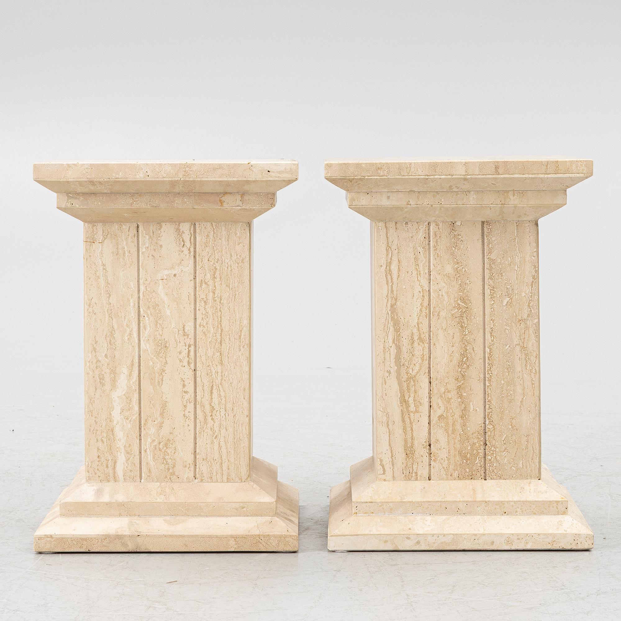 Pedestals, a pair, contemporary manufacture.