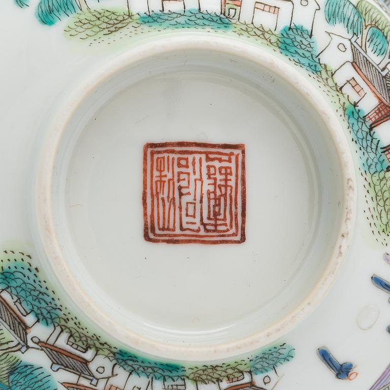 Skålar, 2 st, porslin, Kina, Qingdynastin 1900-tal.