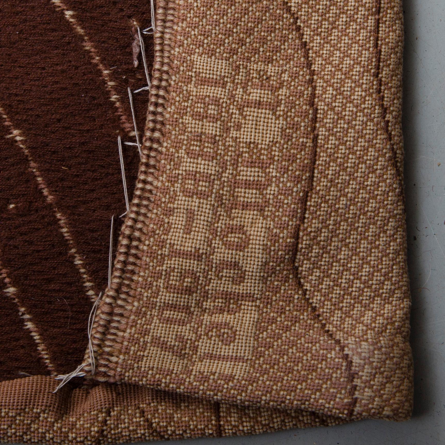 VÄGGBONAD, ca 119 x 163 cm.