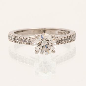 Ring platina med runda briljantslipade diamanter GIA cert, Van Bruun.