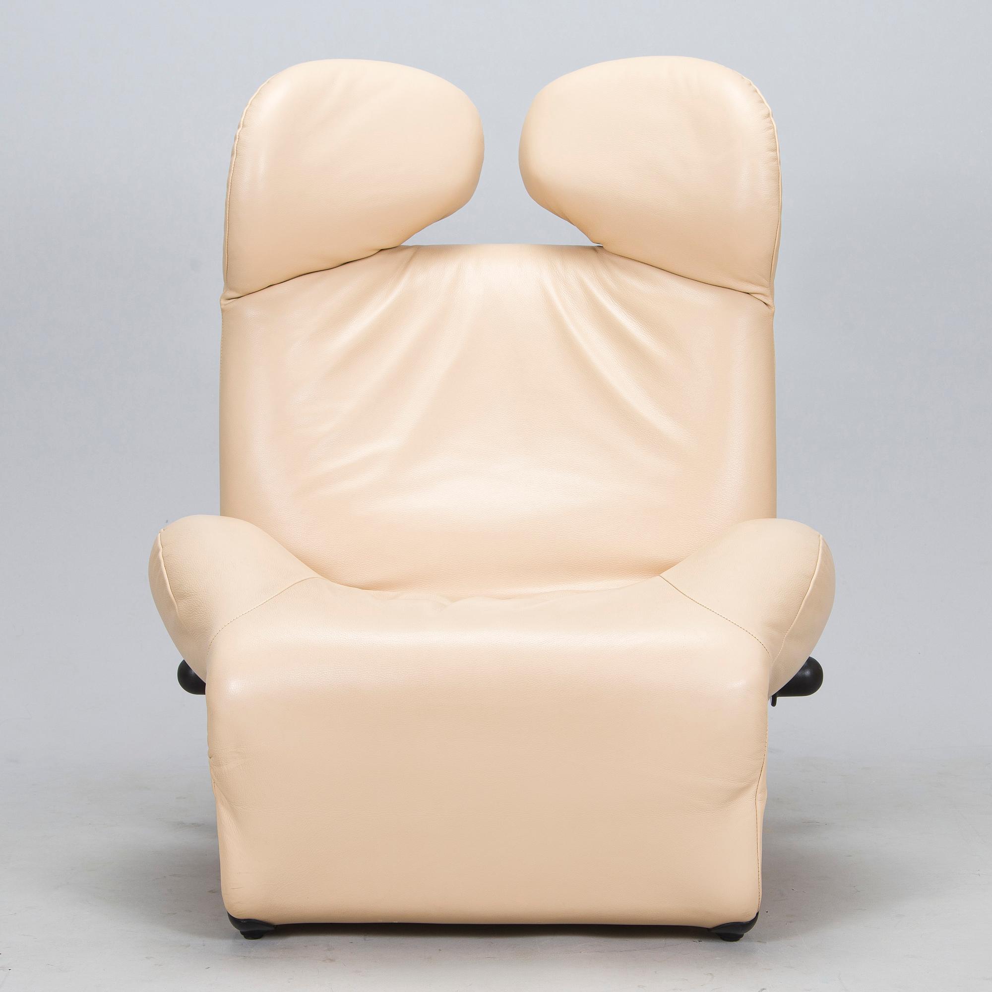 Toshiyuki Kita, a 1980s lounge chair 'Wink' for Cassina.