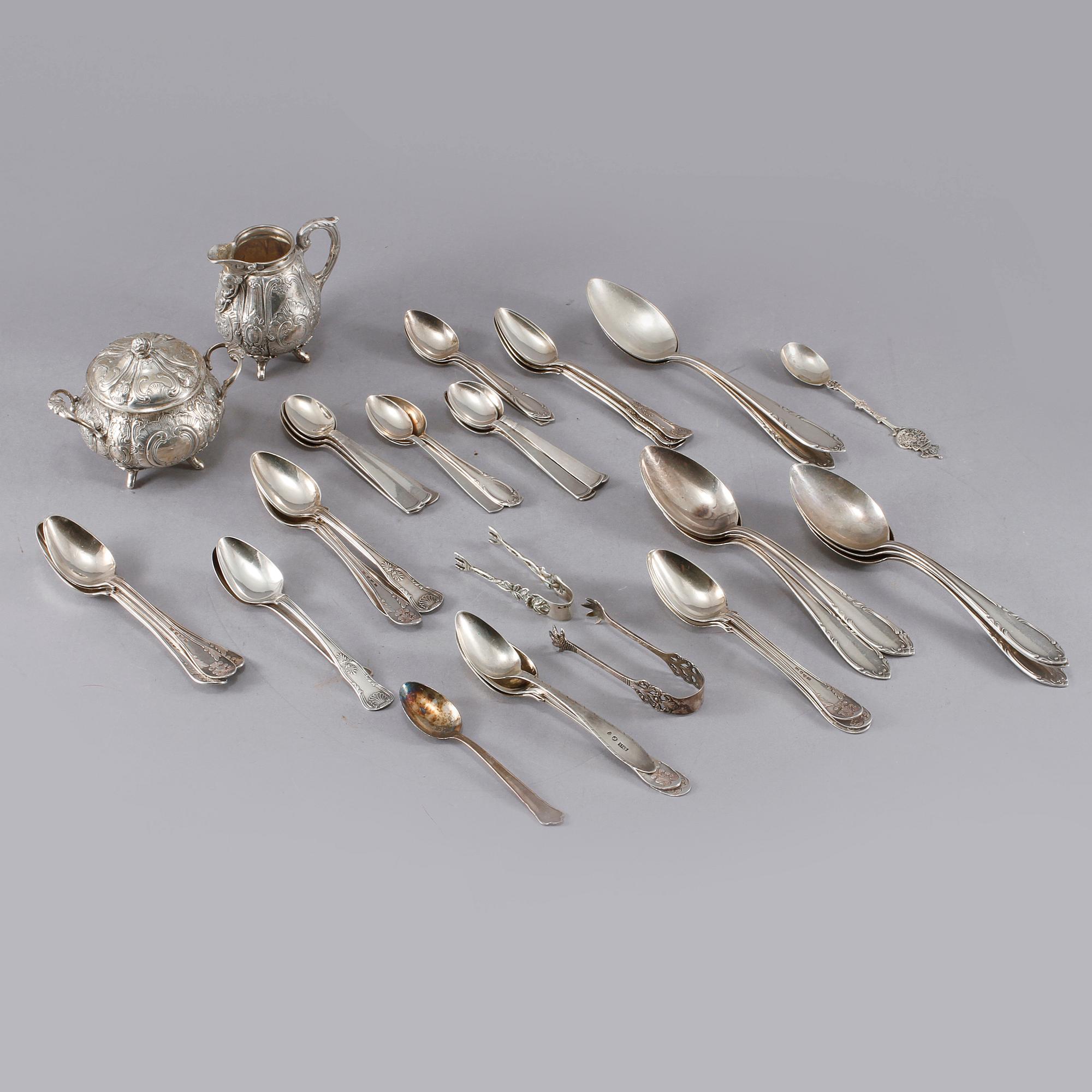 PARTI SILVER, 47 delar, 1800-1900-tal, mest Sverige, totalvikt 1270 gram.
