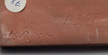 RUT BRYK, KERAMIKRELIEF. Sign. Bryk, P3/II Arabia. Sent 1950-tal.