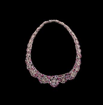 A NECKLACE,  rose quartz, amethyst, tourmaline and brilliant cut diamonds c. 3.28 ct. Weight 113 g.