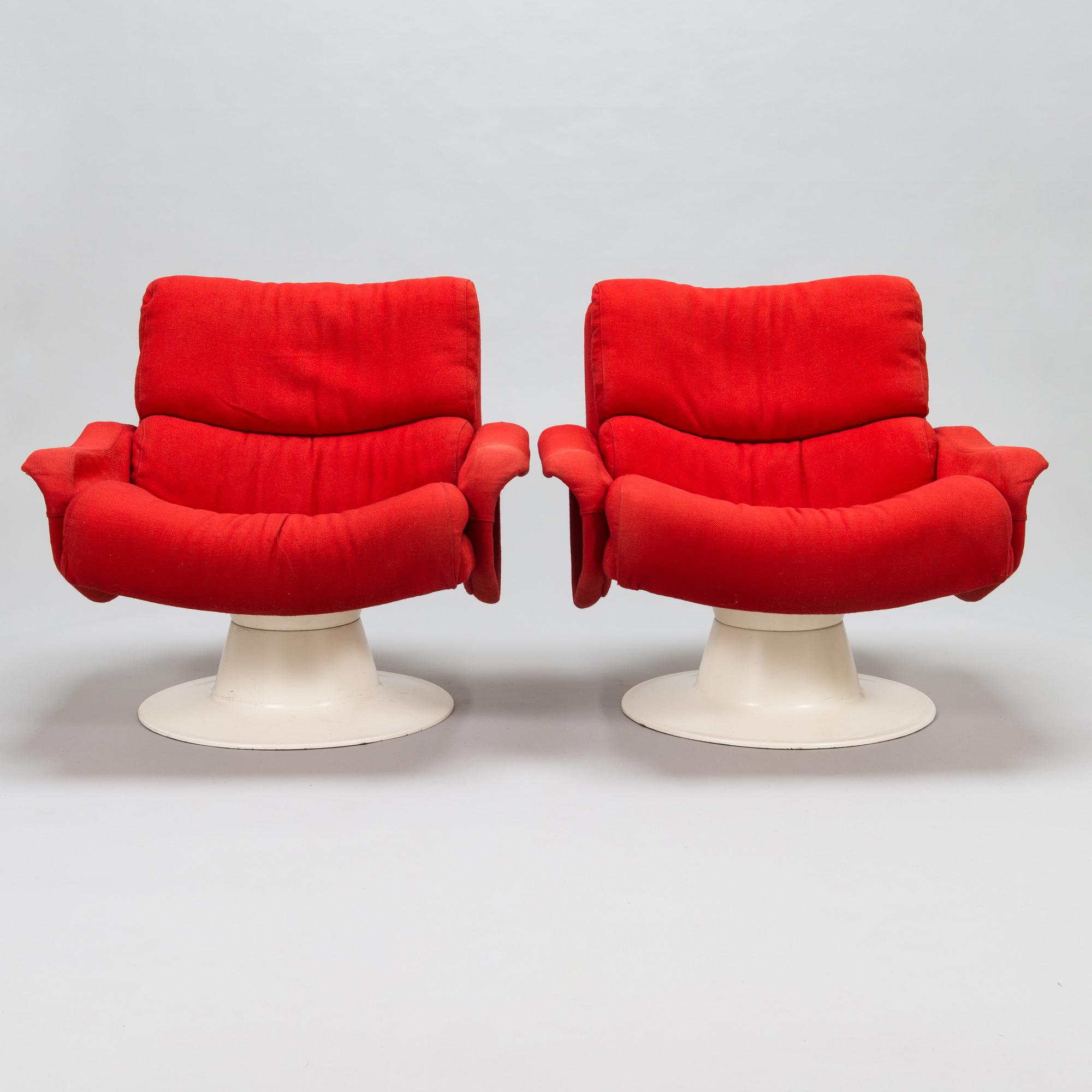 Yrjö Kukkapuro, a pair of 1960's 'Saturnus' armchairs for Haimi.