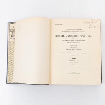 Yngve Sjöstedt, Zoologische Kilimandjaro-Meru Expedition 1905-1906, 3 volumes, P.Palmqvists Aktiebolag Stockholm, 1910.