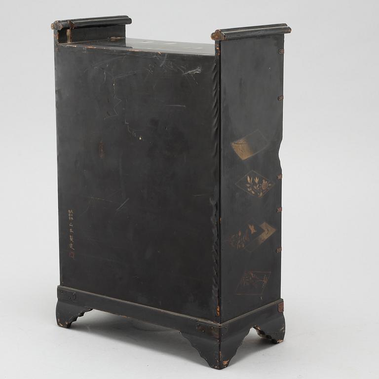 A small cabinet from Japan, early 20th century.