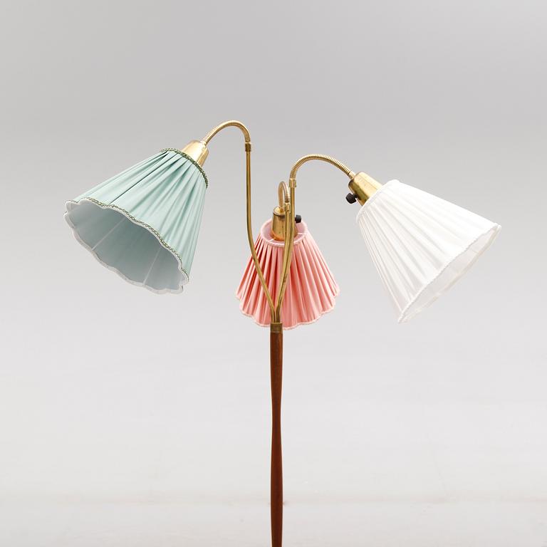 GOLVLAMPA, 1900-talets mitt.
