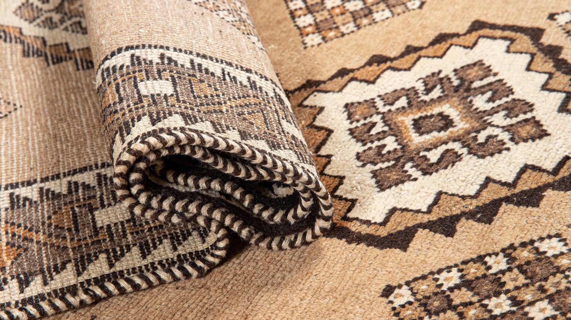 A rug, Gabbeh, ca 190 x 105 cm.