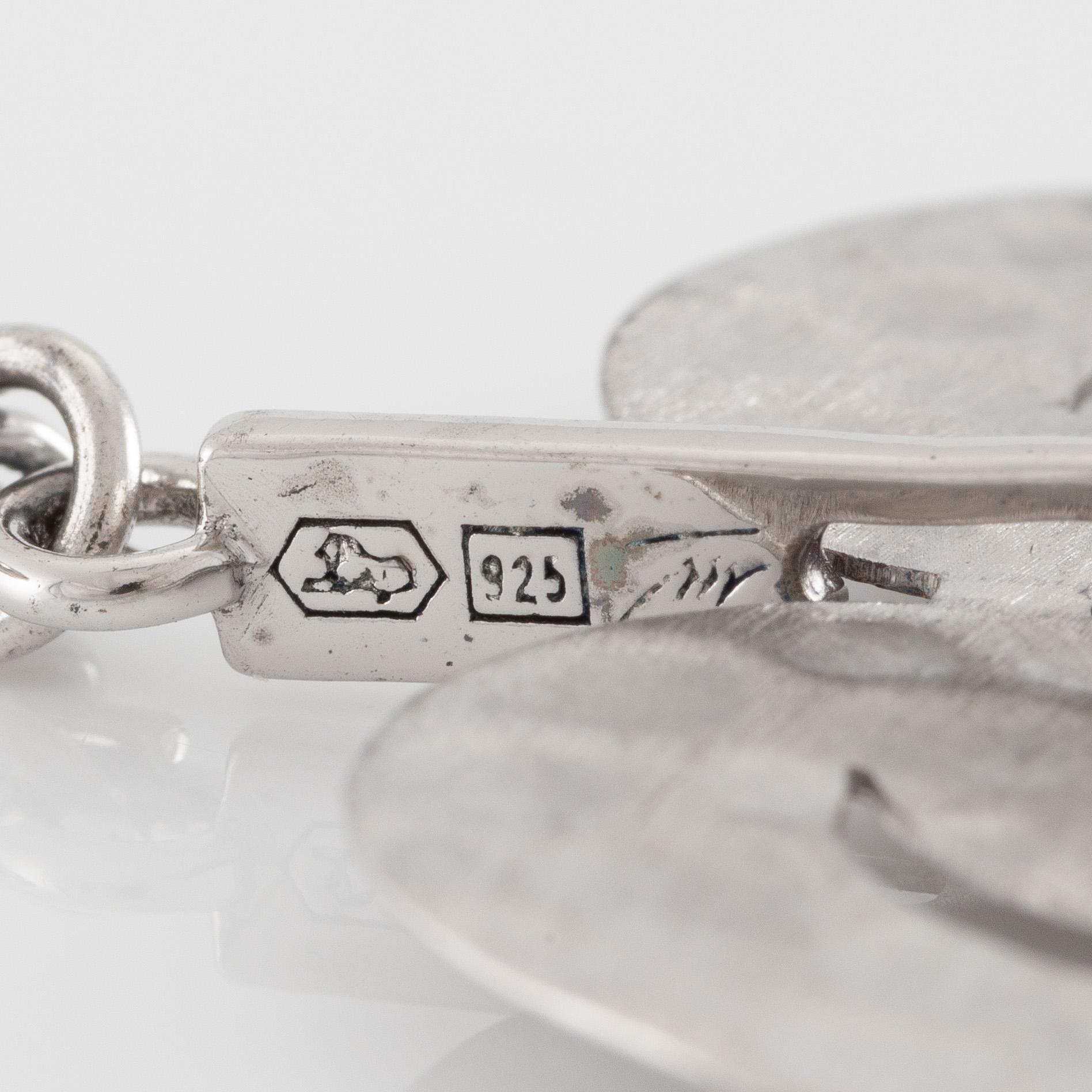 Tapio Wirkkala, ett par örhängen "Omena", sterlingsilver, för Kultakeskus.