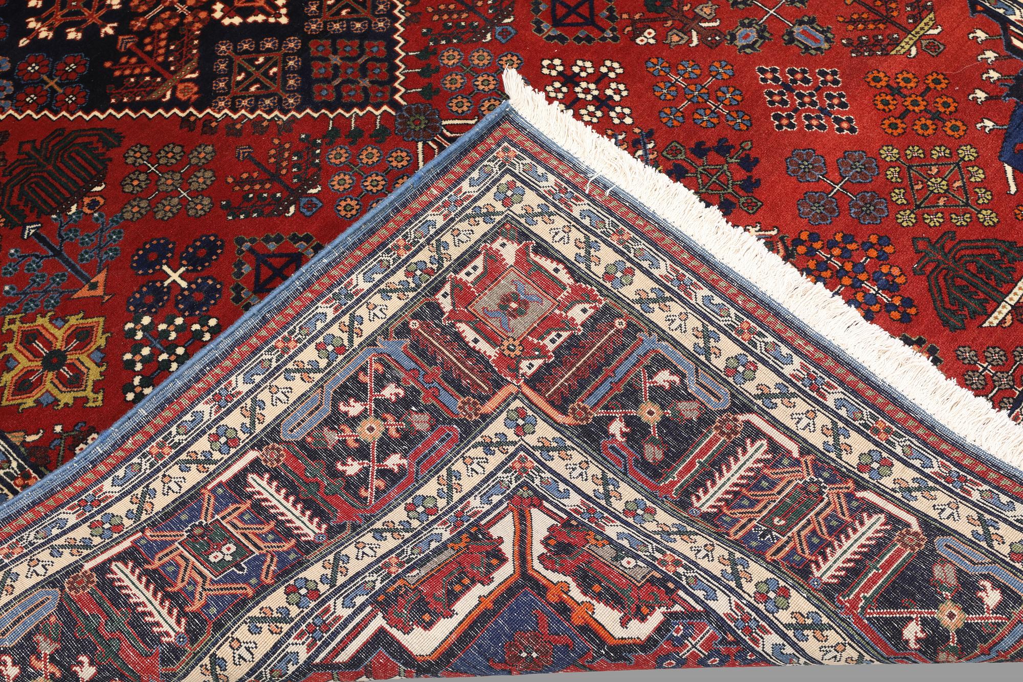 Rug, Meimeh, 278 x 177 cm.
