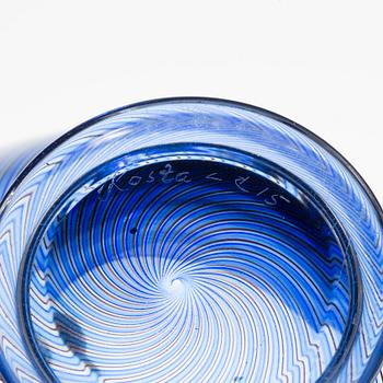 SKÅL, glas, Kosta. Vicke Lindstrand märkt LC 115.