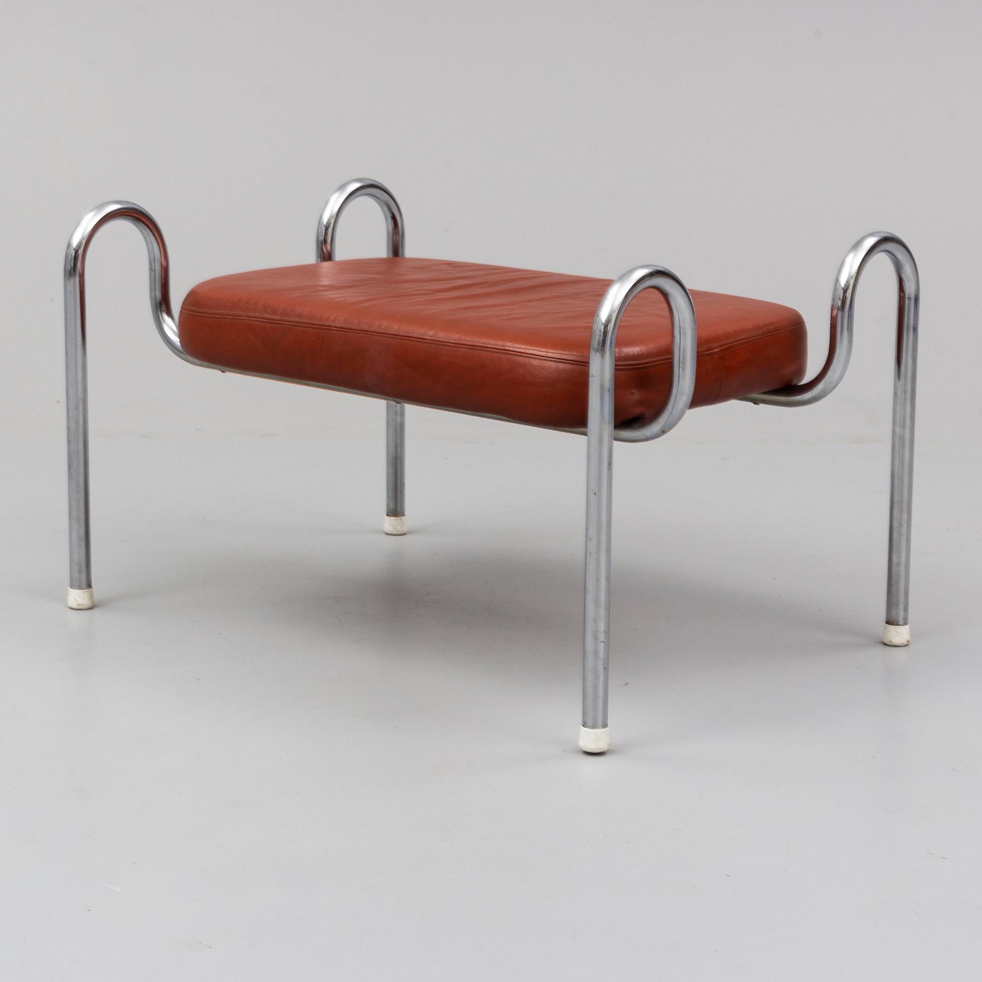 TOMMY SUNDBERG, a 'Sheraton' leather covered tubular steel stool.