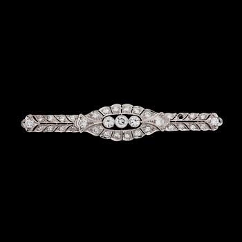 280. BROOCH, 35 brilliant cut diamonds, tot. app. 1.60 cts, G Dahlgren & Co, Malmö, 1948.