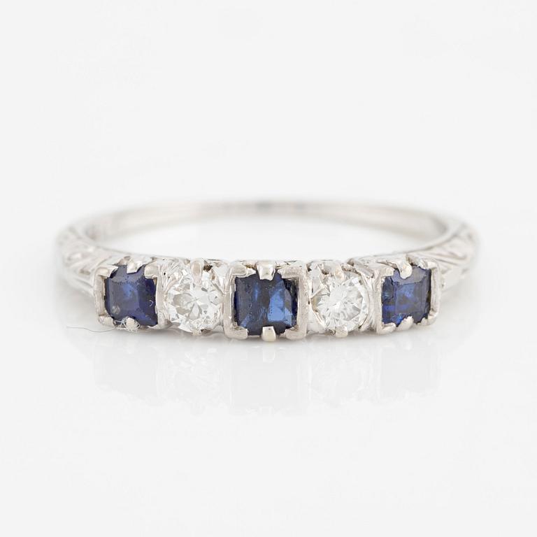 Ring, half eternity, 18K white gold set with brilliant-cut diamonds and sapphires.