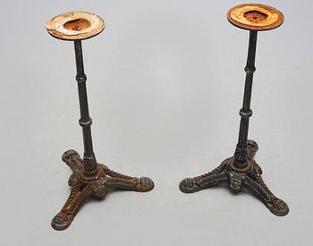 CAFÉBORDSUNDERREDEN, ett par, 1900-tal.