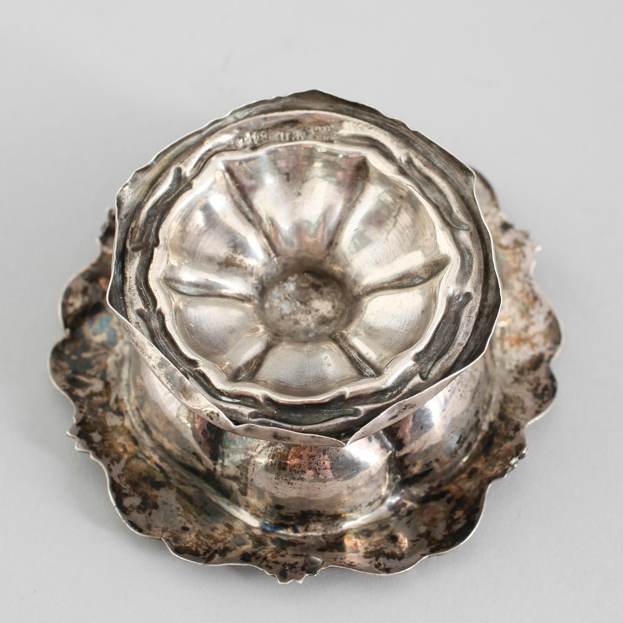 SALTKAR, silver, Ryssland 1851. Vikt ca 58 gram.