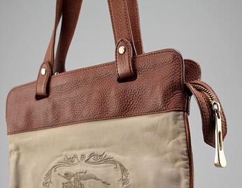 VÄSKA, Burberry, London, 2000-tal.