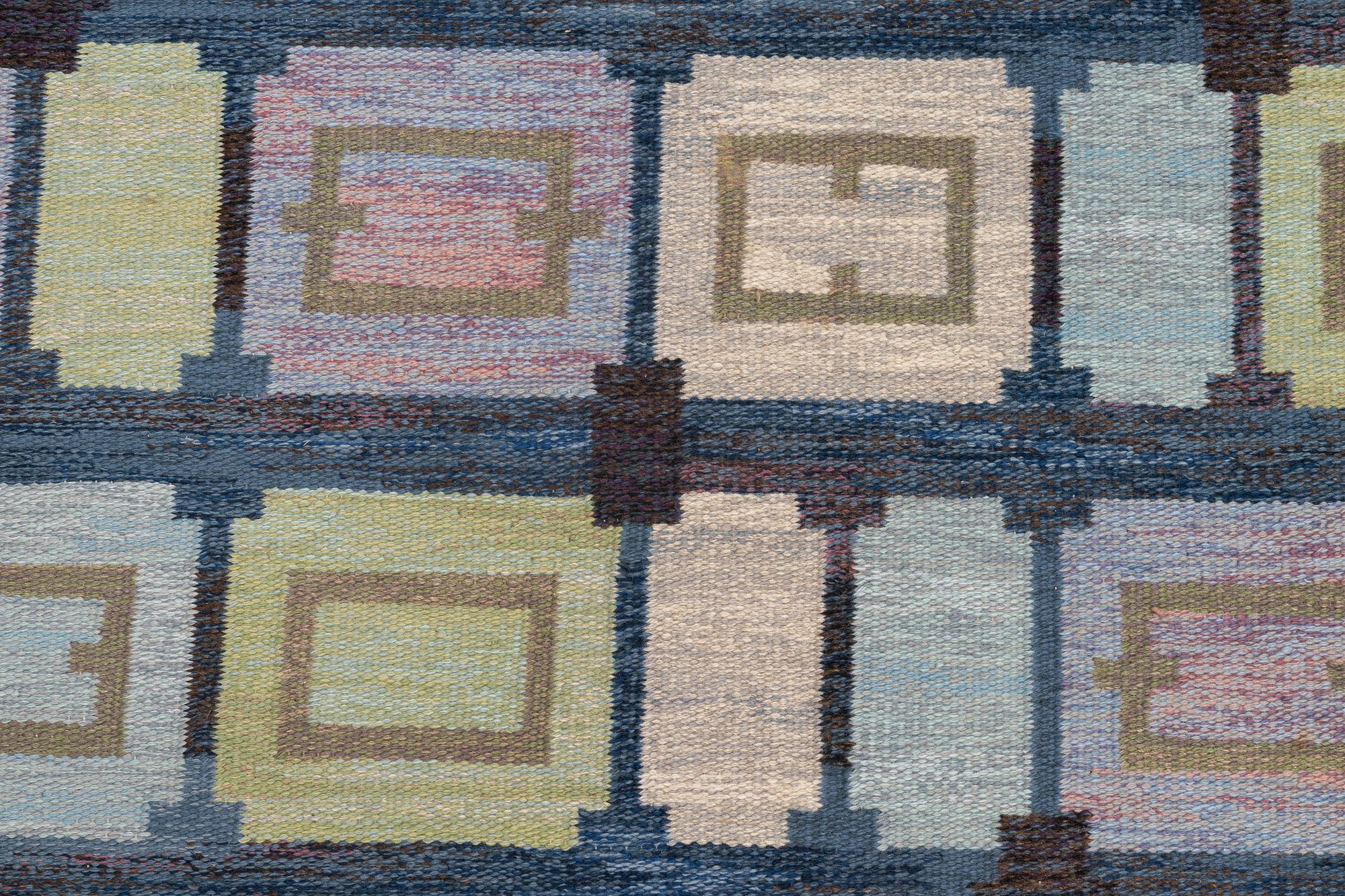 Judith Johansson, matta "Spise Hall", rölakan, 275 x 224 cm. Signerad JJ.