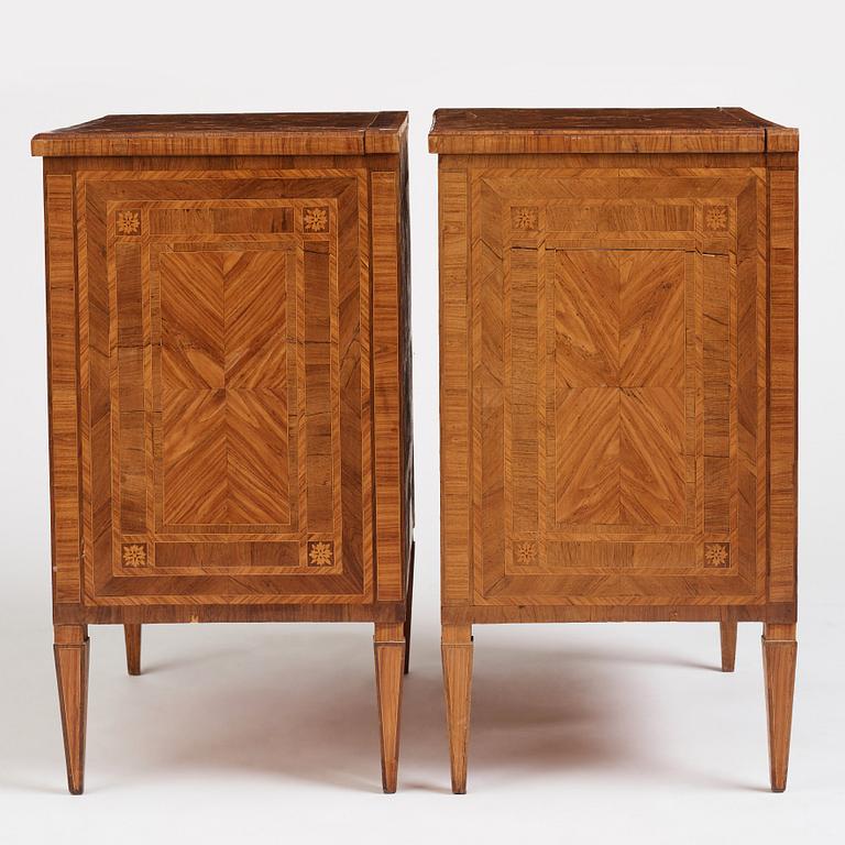 A pair of Italian Louis XVI cabinets, late 18th century.