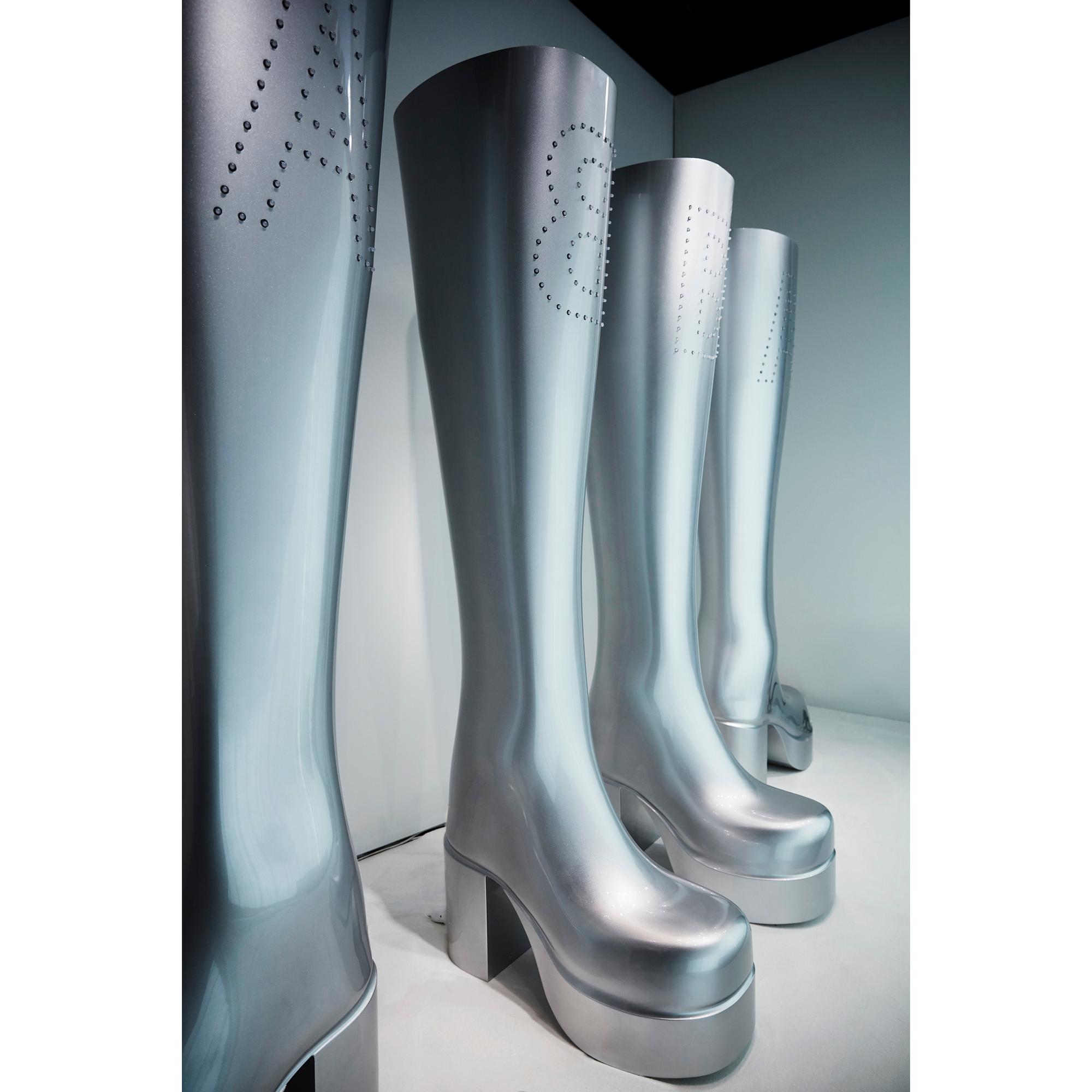 ABBA BOOT JoAnn Tan Studio NK 2016. Bukowskis