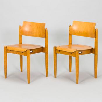 Ilmari Tapiovaara, eight 1940s "Wilman" chairs for Wilh. Schauman Fanerfabrik, Jyväskylä, Finland.
