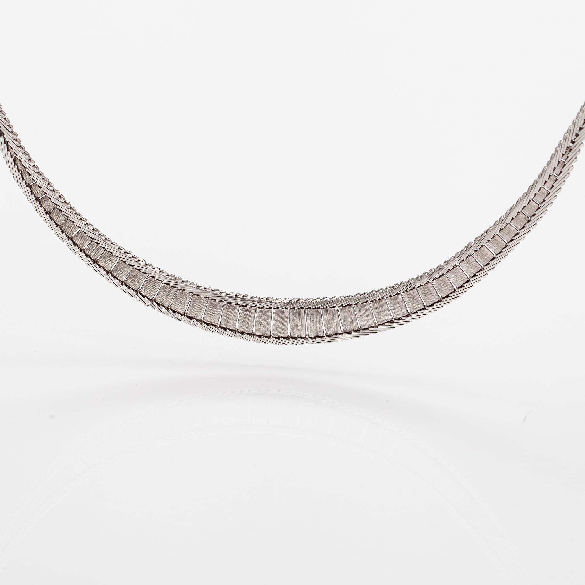 A 14K white gold necklace. Finnish import marks 1979.